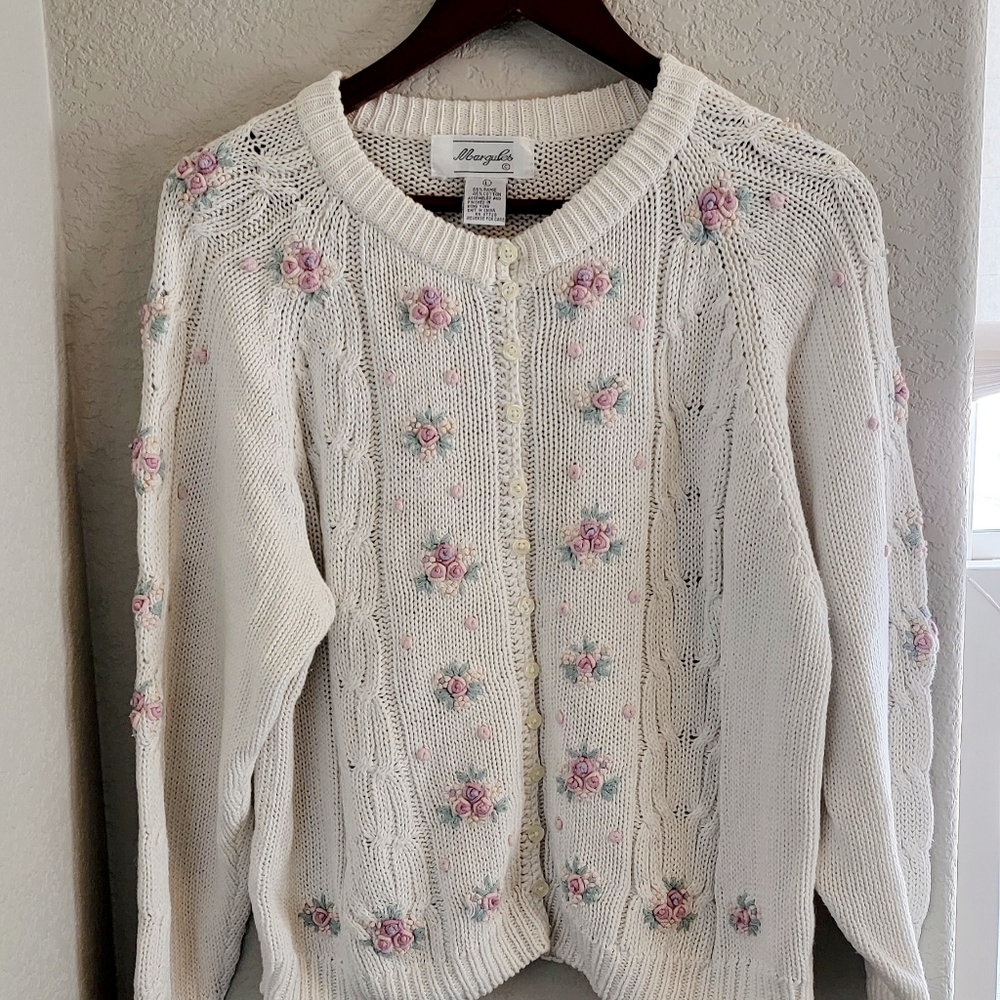 Vtg Floral Embroidered Cardigan